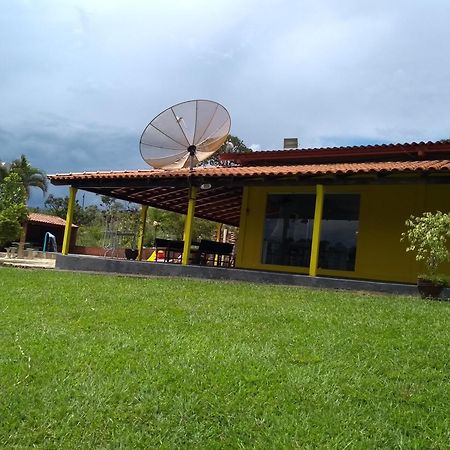 Pousada Do Juninho Capitolio Exterior photo
